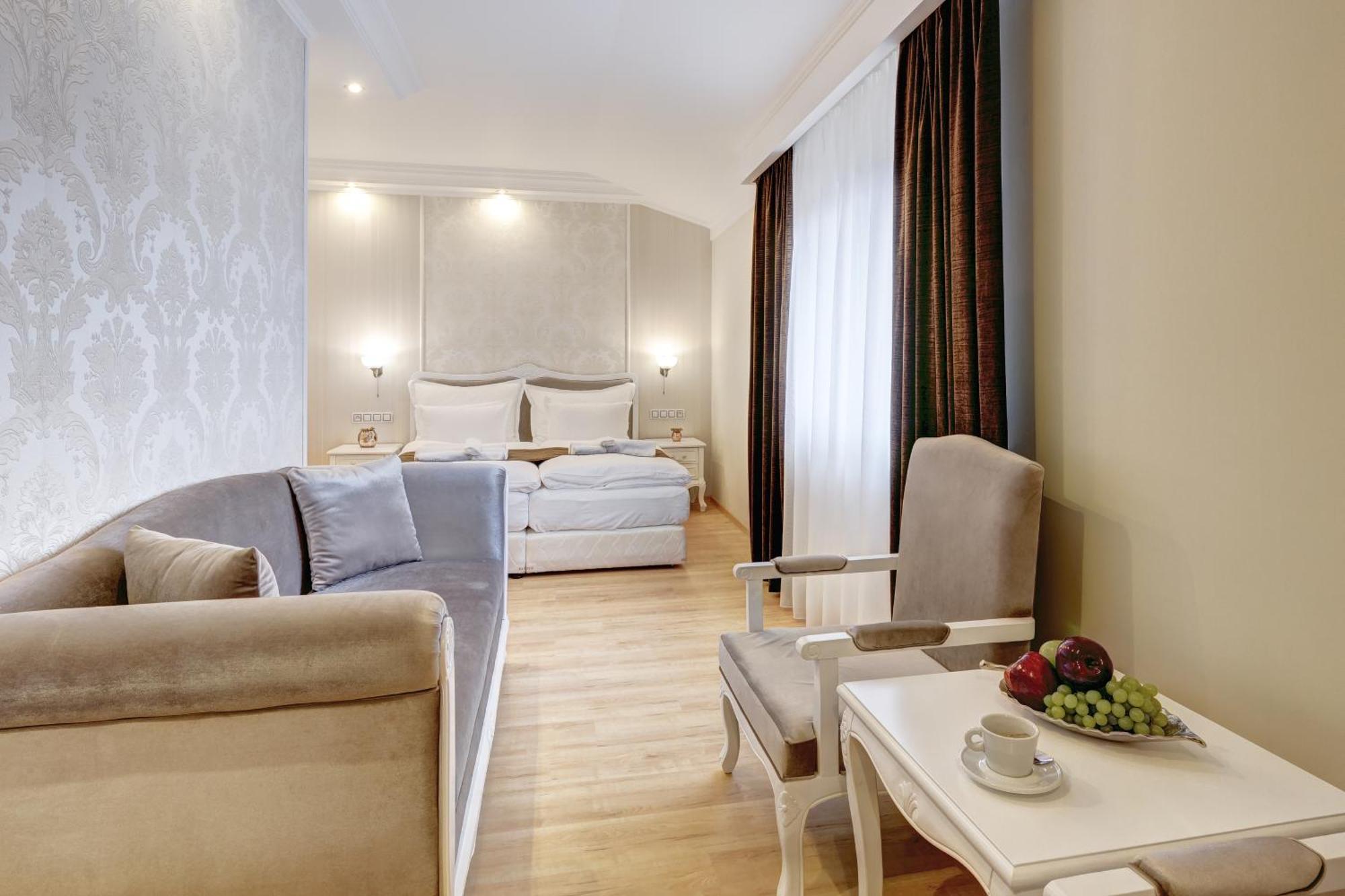 Boutique Hotel Diama Mratín Екстериор снимка