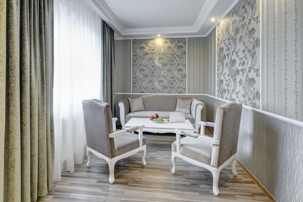 Boutique Hotel Diama Mratín Стая снимка