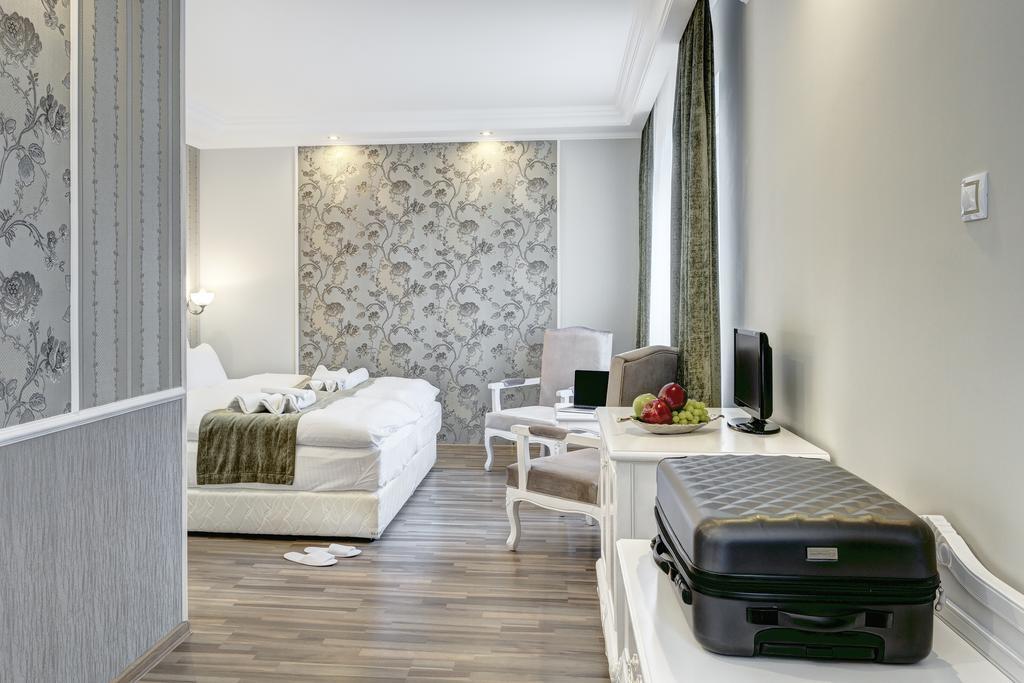Boutique Hotel Diama Mratín Стая снимка