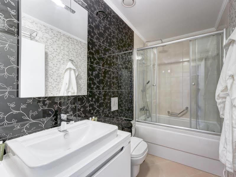 Boutique Hotel Diama Mratín Екстериор снимка
